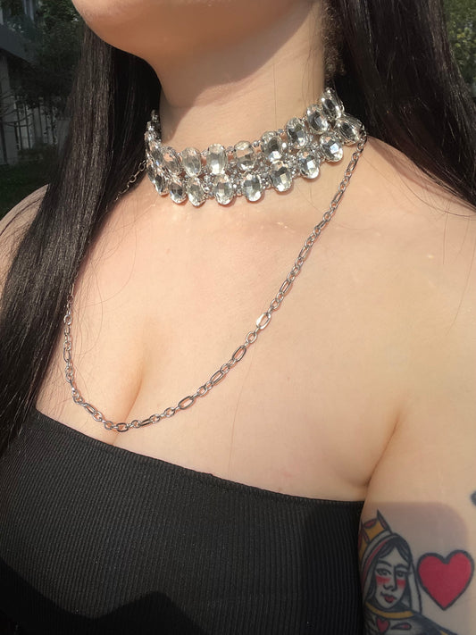 Whisper(s) of The Astrologer