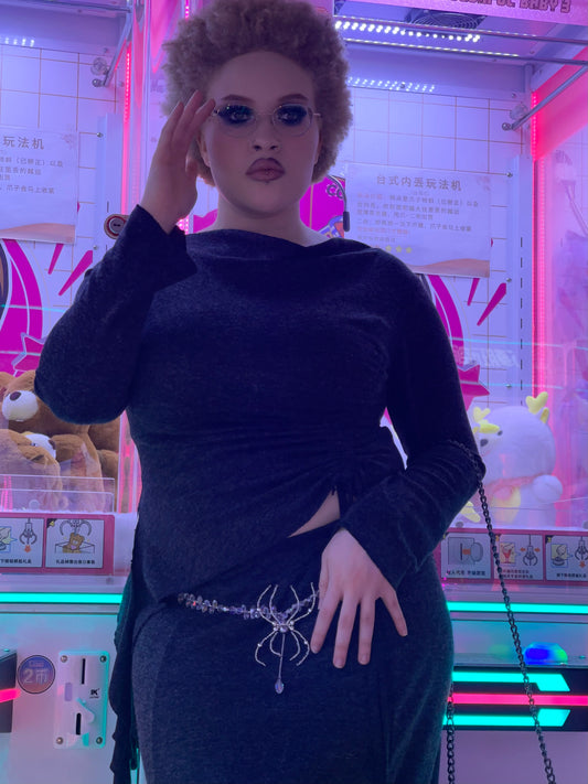 Long-Legged Waist Chain