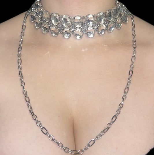 Whisper(s) of The Astrologer